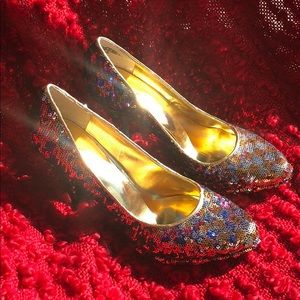 Nine West multicolored sequence shoes